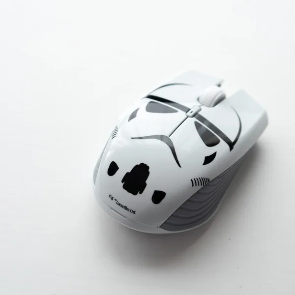 Мышь Игровая мышь Razer Atheris Stormtrooper Edition WL/BT (RZ01-02170400-R3M1)